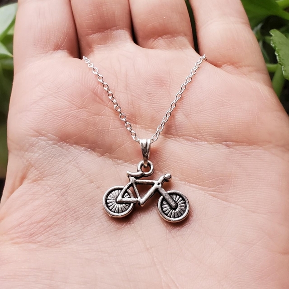 New Silver Bicycle Necklace - Picture 1 of 5